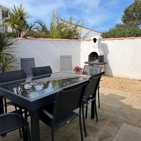 Maison "Pivoine" Proche De La Plage Le Bois-Plage-en-Ré Exteriör bild